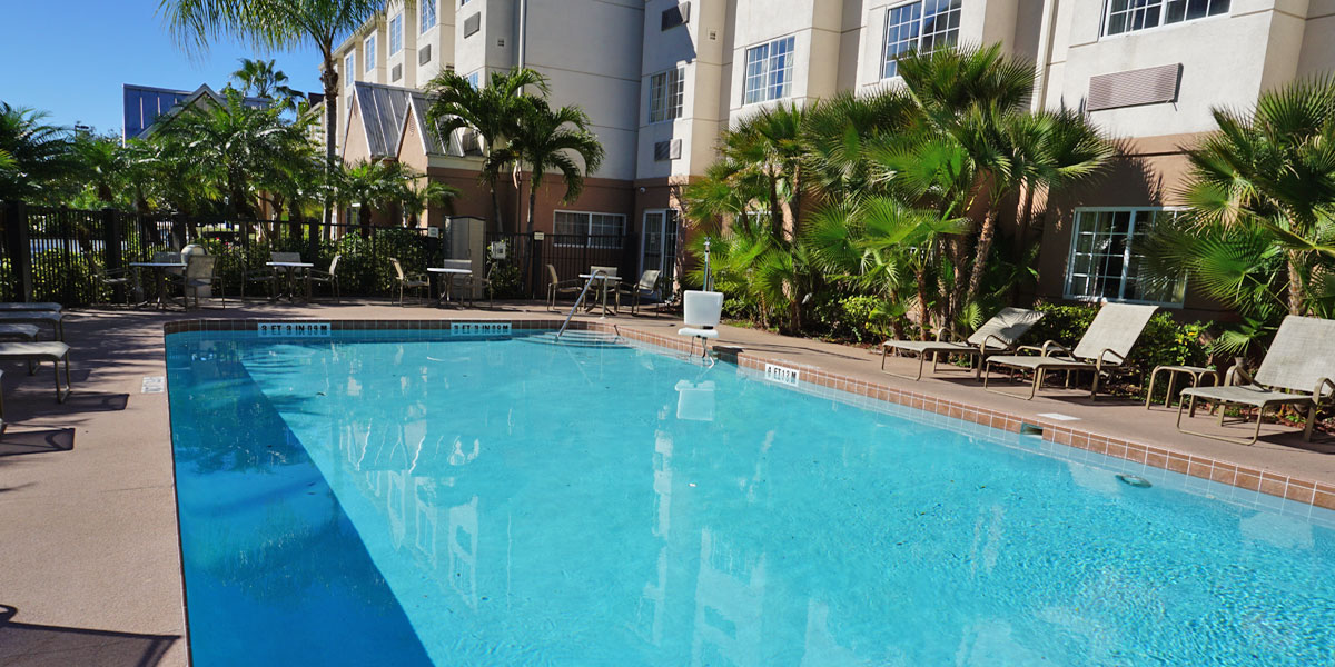 Floridian Hotel and Suites Amenities near International Drive Orlando.