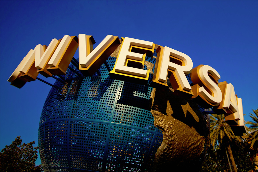 universal orlando globe